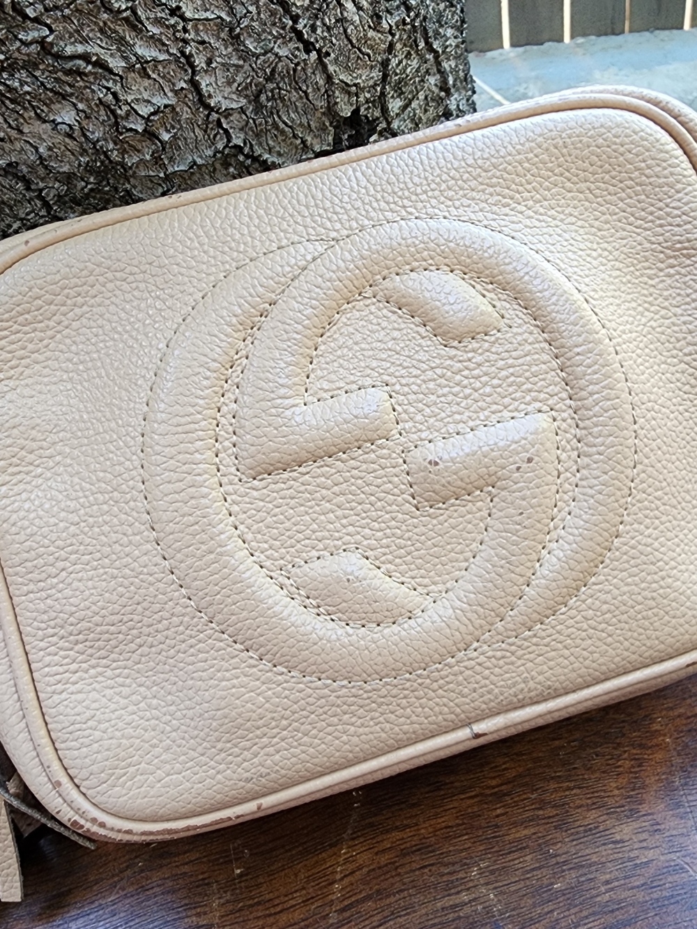Authentic Gucci Soho Disco Bag Rose Beige Camelia Leather Crossbody 308364 1296
